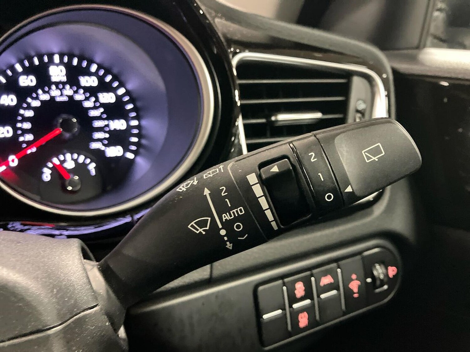 Used Kia Ceed 2023 for sale - 76951181: Photo 29