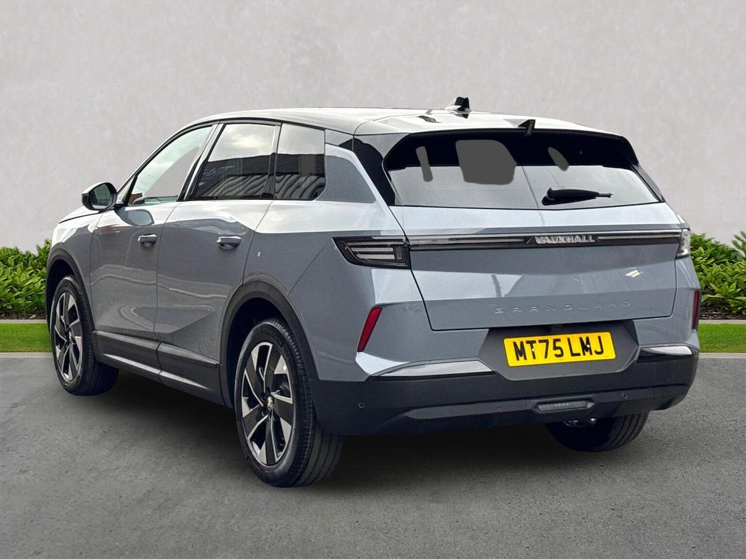 Used Vauxhall Grandland 2025 for sale - 76268386: Photo 2