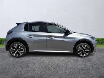 Used Peugeot 208 2022 for sale - 78694436: Photo