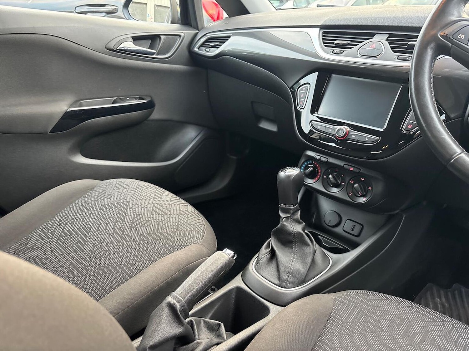 Used Vauxhall Corsa 2018 for sale - 76391760: Photo 13