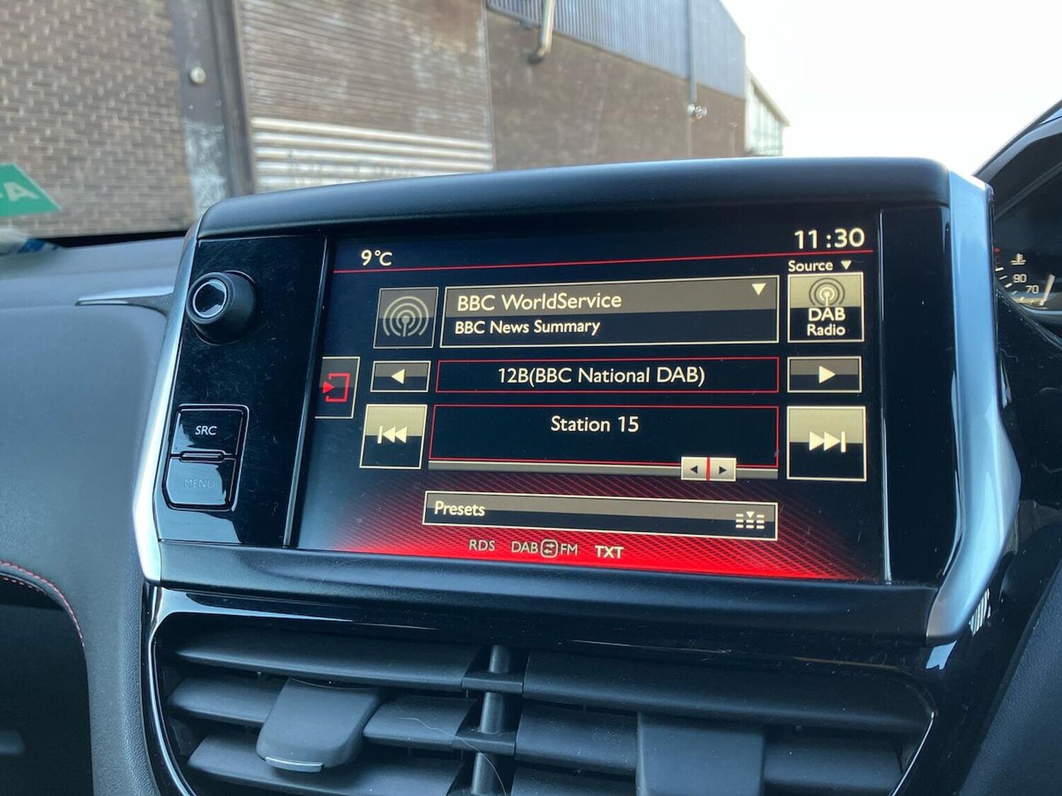 Used Peugeot 208 2016 for sale - 76778250: Photo 11