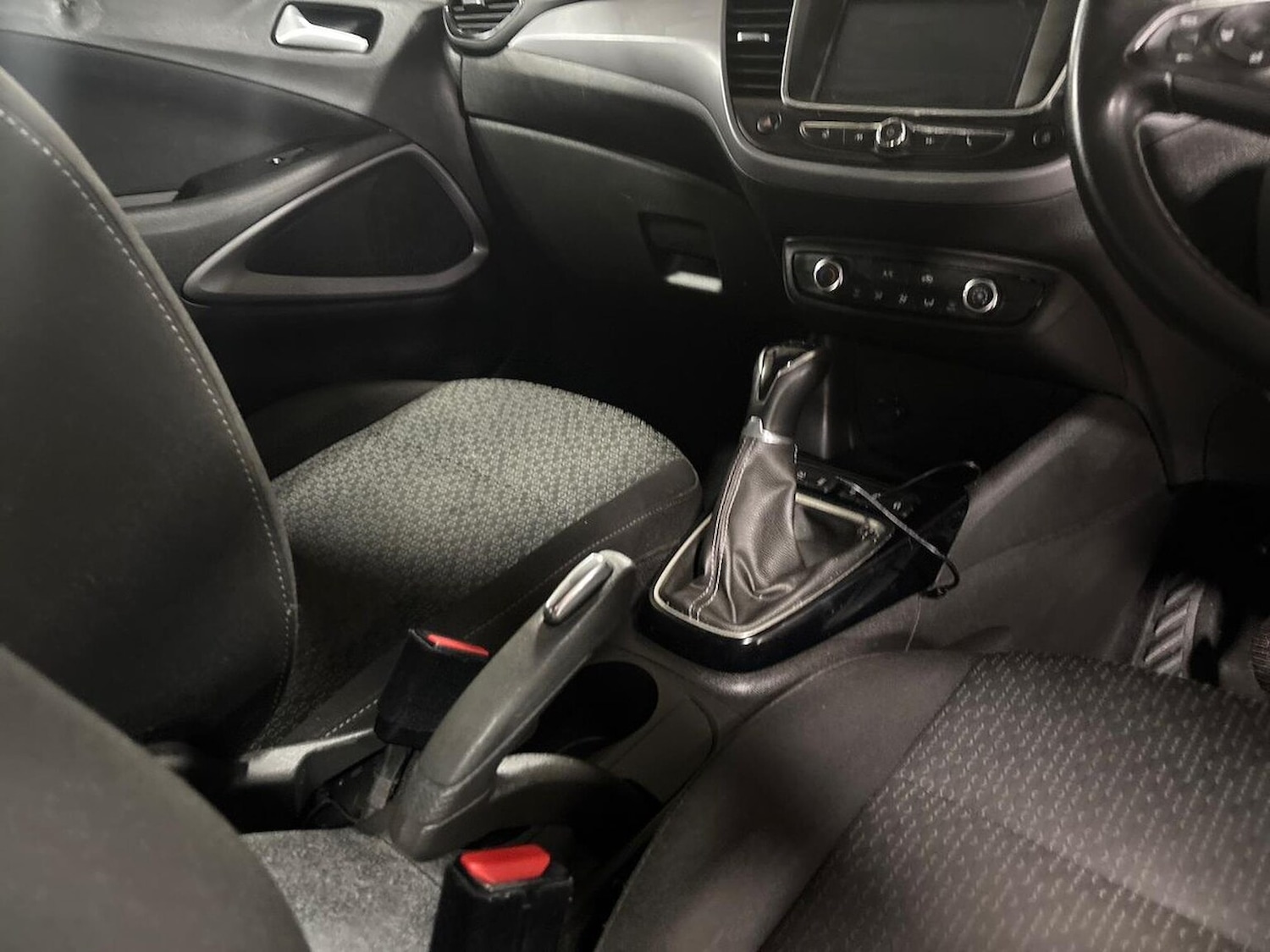 Used Vauxhall Crossland 2022 for sale - 77802106: Photo 13