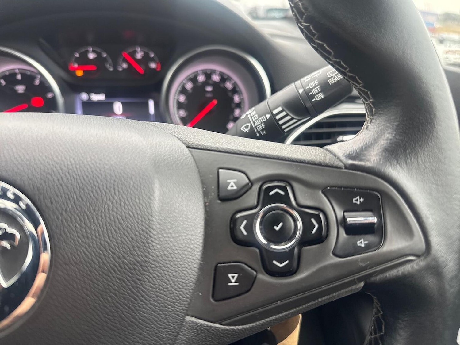 Used Vauxhall Astra 2016 for sale - 76555424: Photo 25