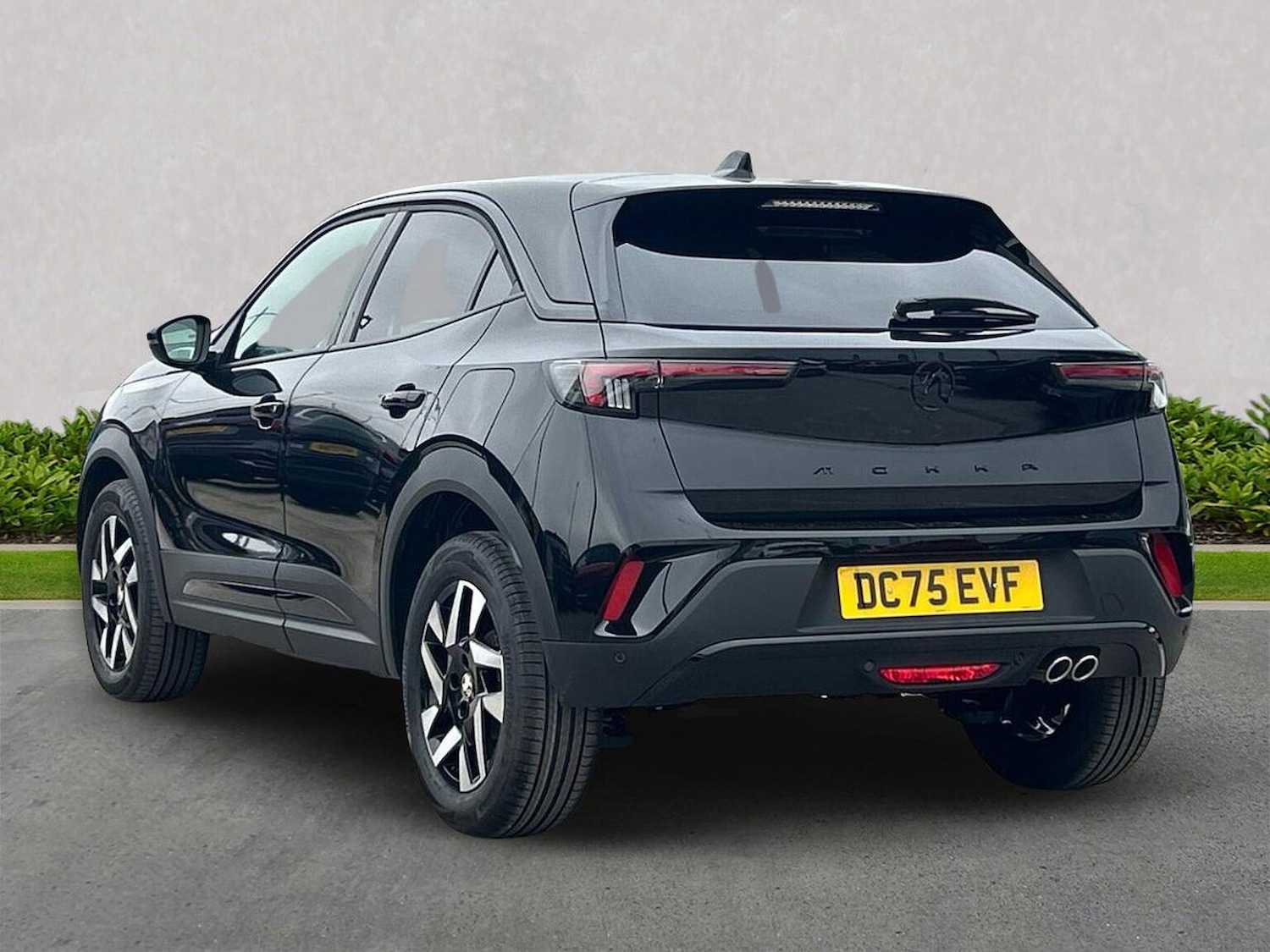 Used Vauxhall Mokka 2025 for sale - 77555314: Photo 2