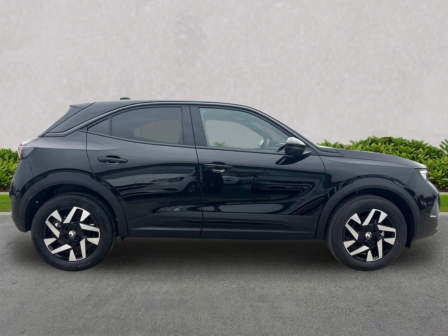 Used Vauxhall Mokka 2025 for sale - 77555314: Photo 3