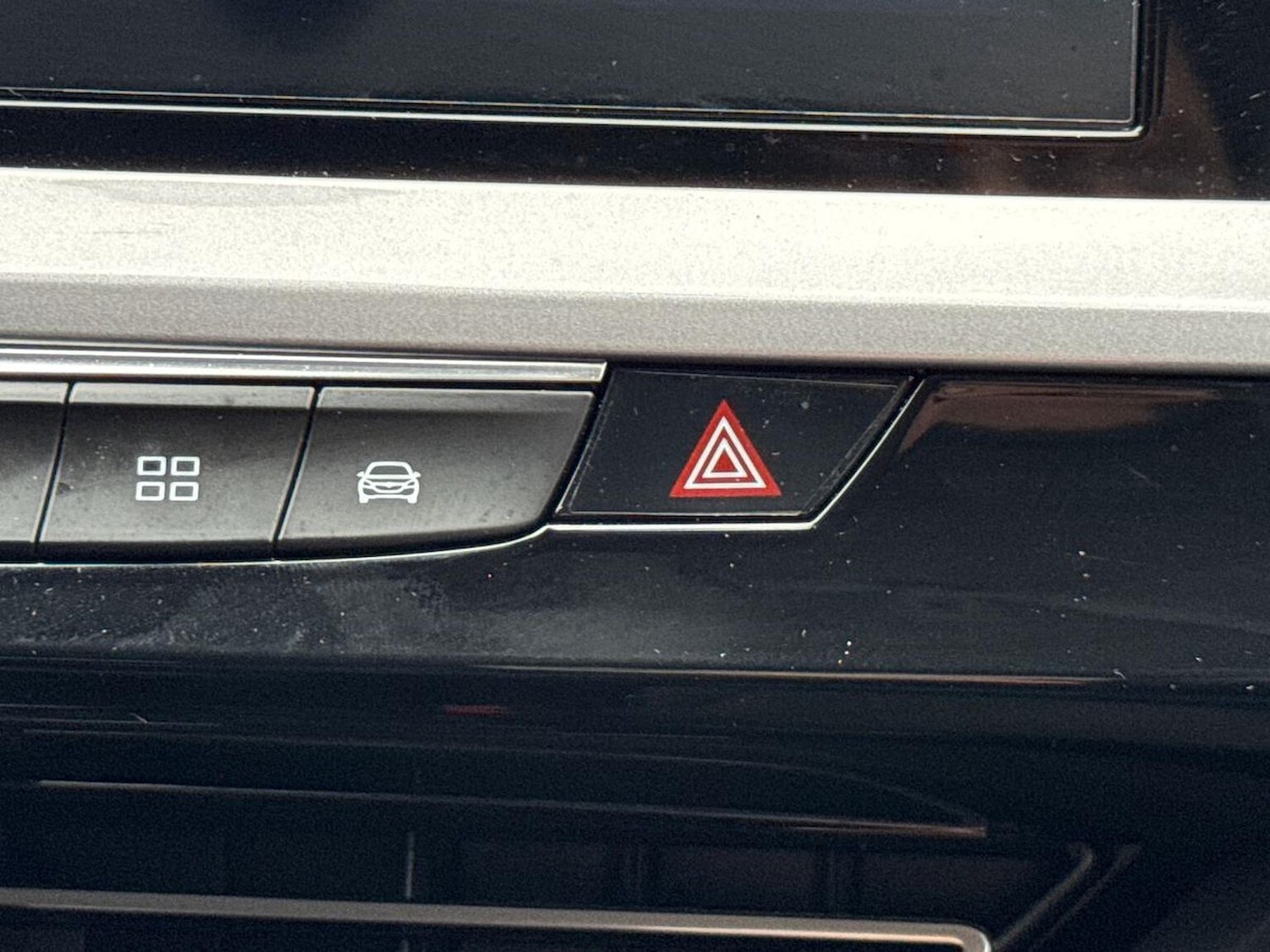 Used Vauxhall Grandland 2024 for sale - 76830659: Photo 22