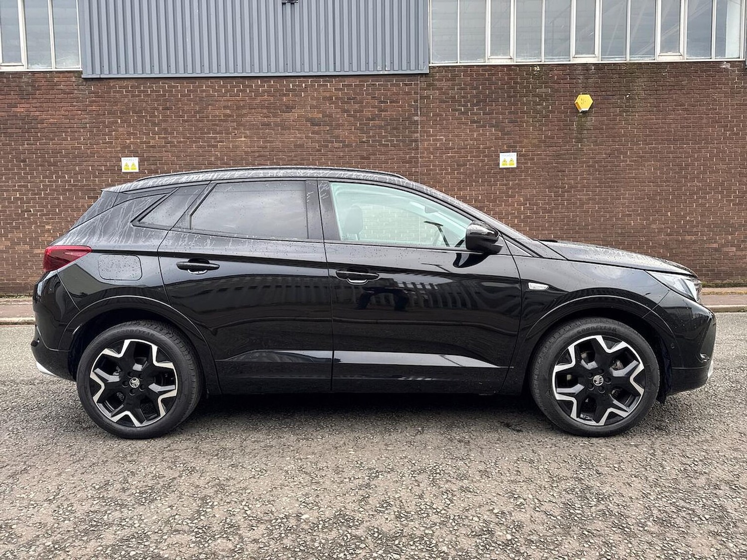 Used Vauxhall Grandland 2024 for sale - 76830659: Photo 3