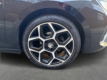 Used Vauxhall Astra 2023 for sale - 78383416: Photo