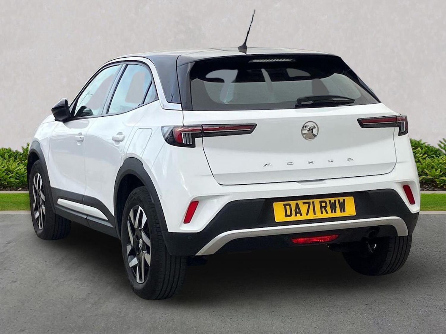 Used Vauxhall Mokka 2022 for sale - 76455305: Photo 2