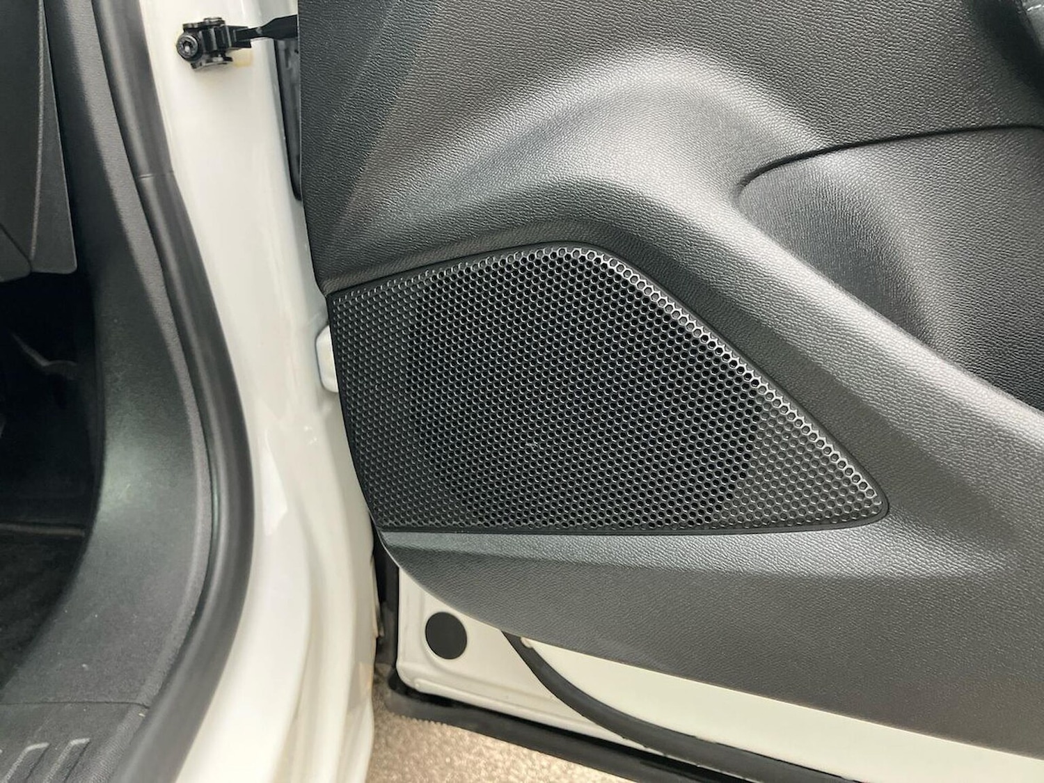 Used Vauxhall Mokka 2022 for sale - 76455305: Photo 30