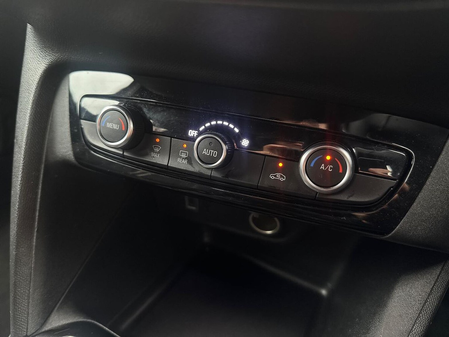 Used Vauxhall Corsa 2023 for sale - 76578311: Photo 12