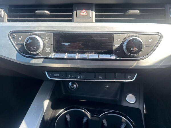 Used Audi A4 2019 for sale - 75705932: Photo 12