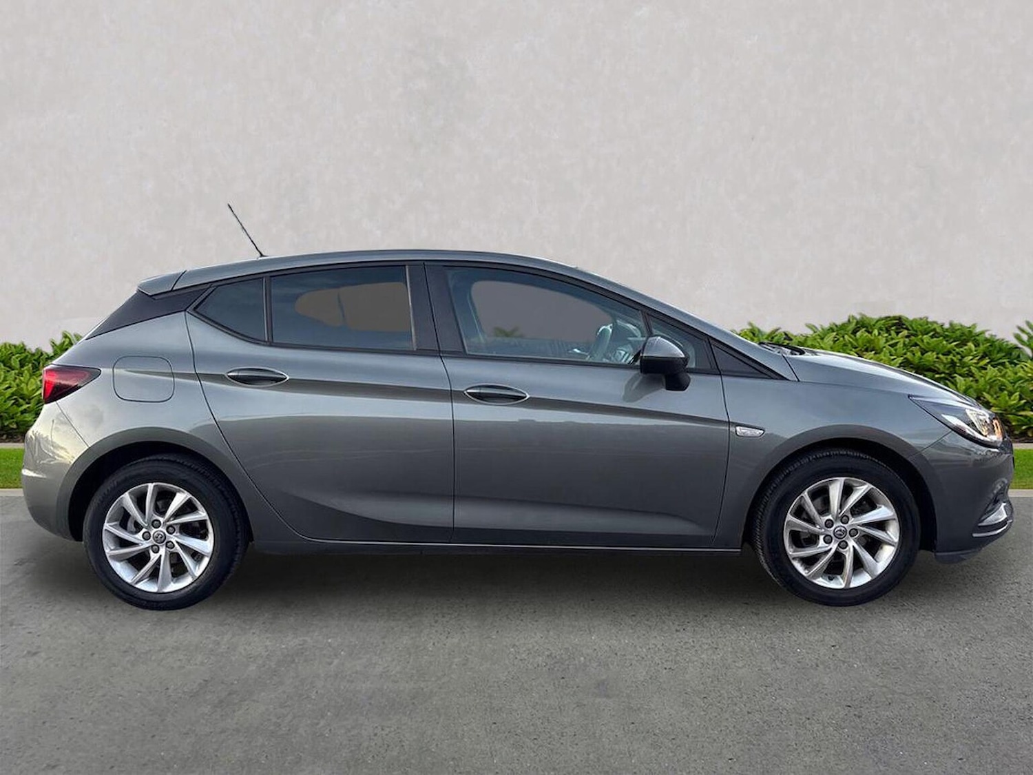 Used Vauxhall Astra 2019 for sale - 76412491: Photo 3