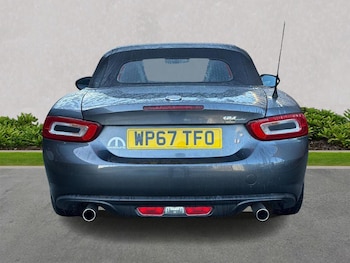 Used Fiat 124 Spider 2017 for sale - 76932276: Photo
