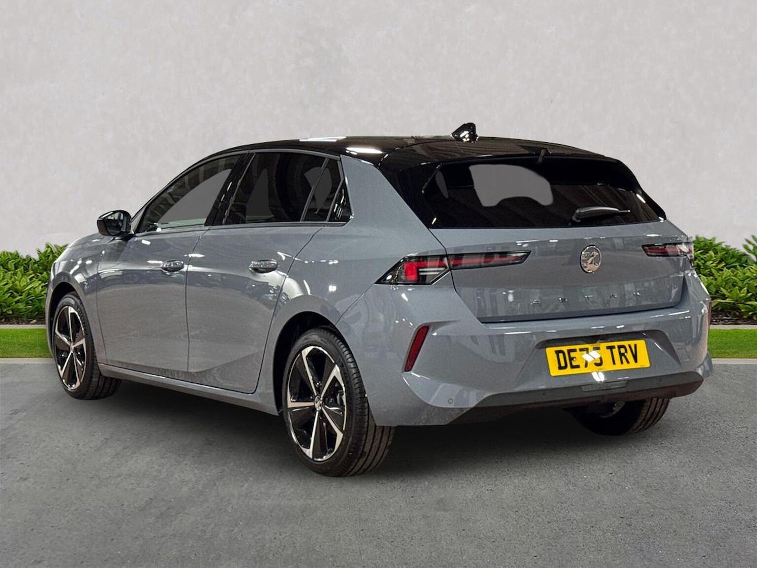 Used Vauxhall Astra 2025 for sale - 76807467: Photo 2