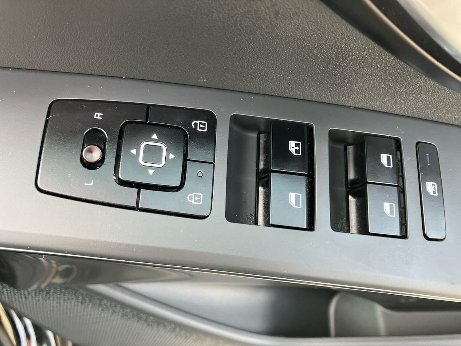 Used Kia Niro 2024 for sale - 78195740: Photo 23