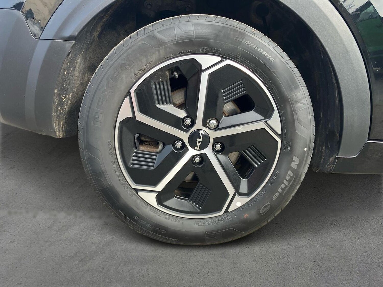 Used Kia Niro 2024 for sale - 78195740: Photo 8