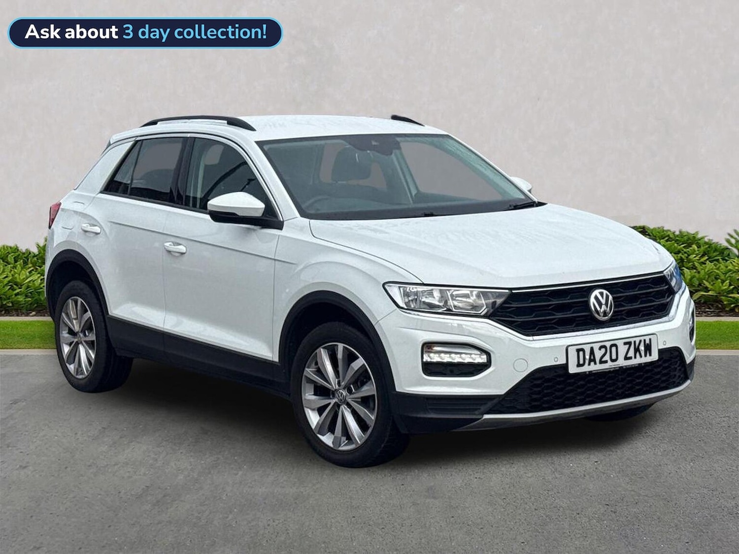 Used Volkswagen T-Roc 2020 for sale - 76554213: Photo 1