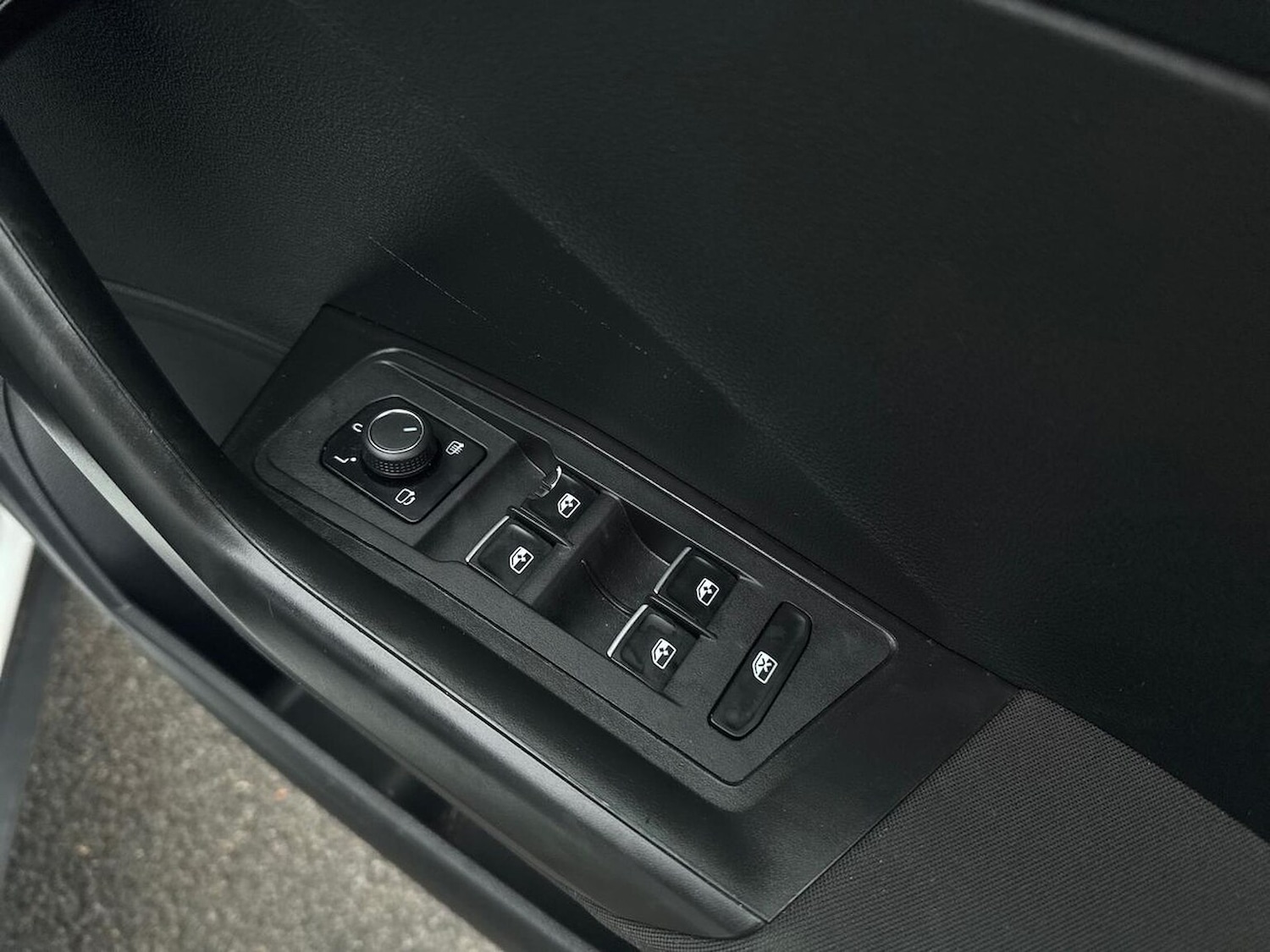 Used Volkswagen T-Roc 2020 for sale - 76554213: Photo 19