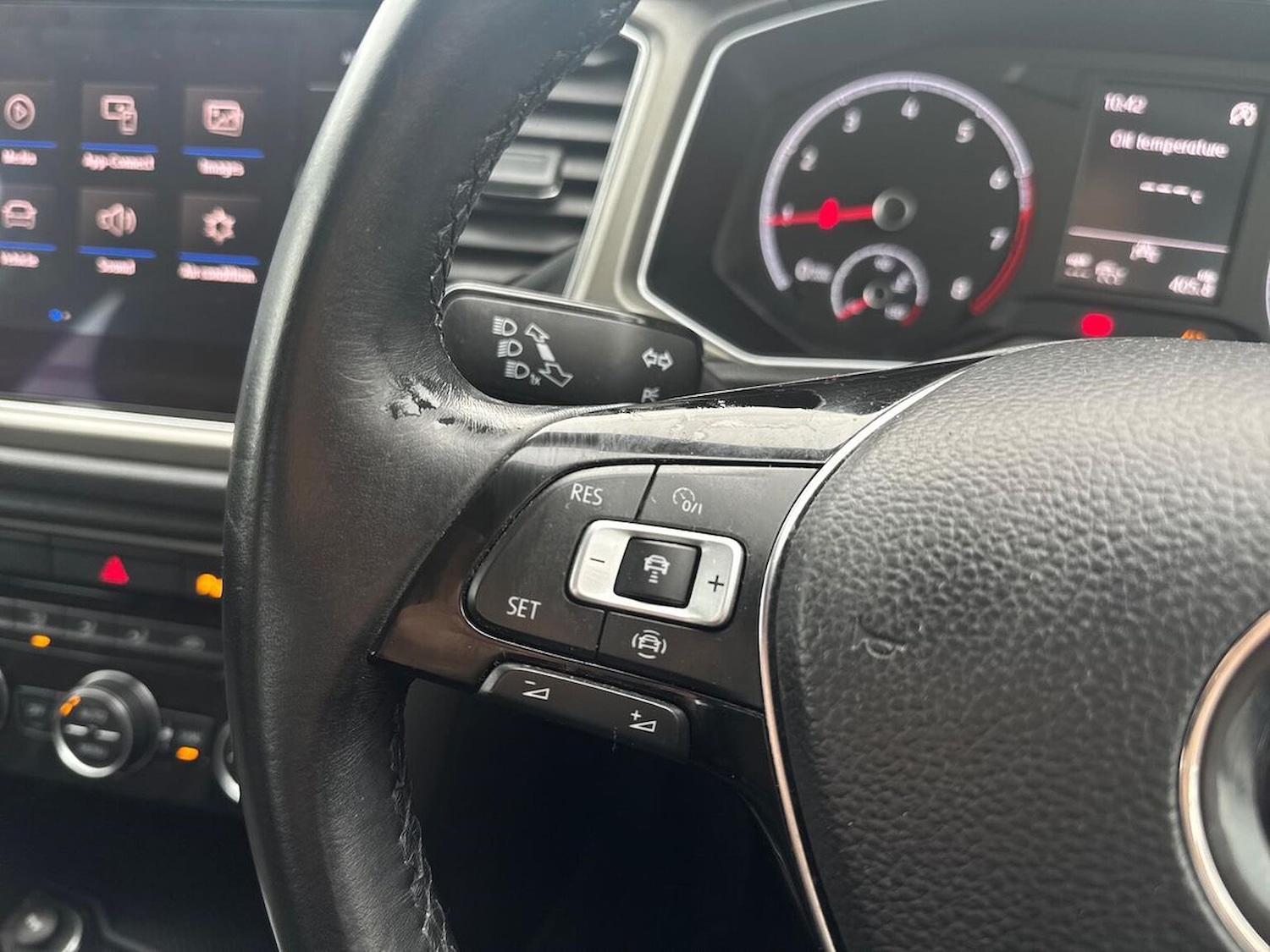 Used Volkswagen T-Roc 2020 for sale - 76554213: Photo 24