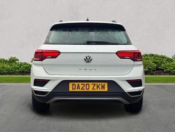 Used Volkswagen T-Roc 2020 for sale - 76554213: Photo