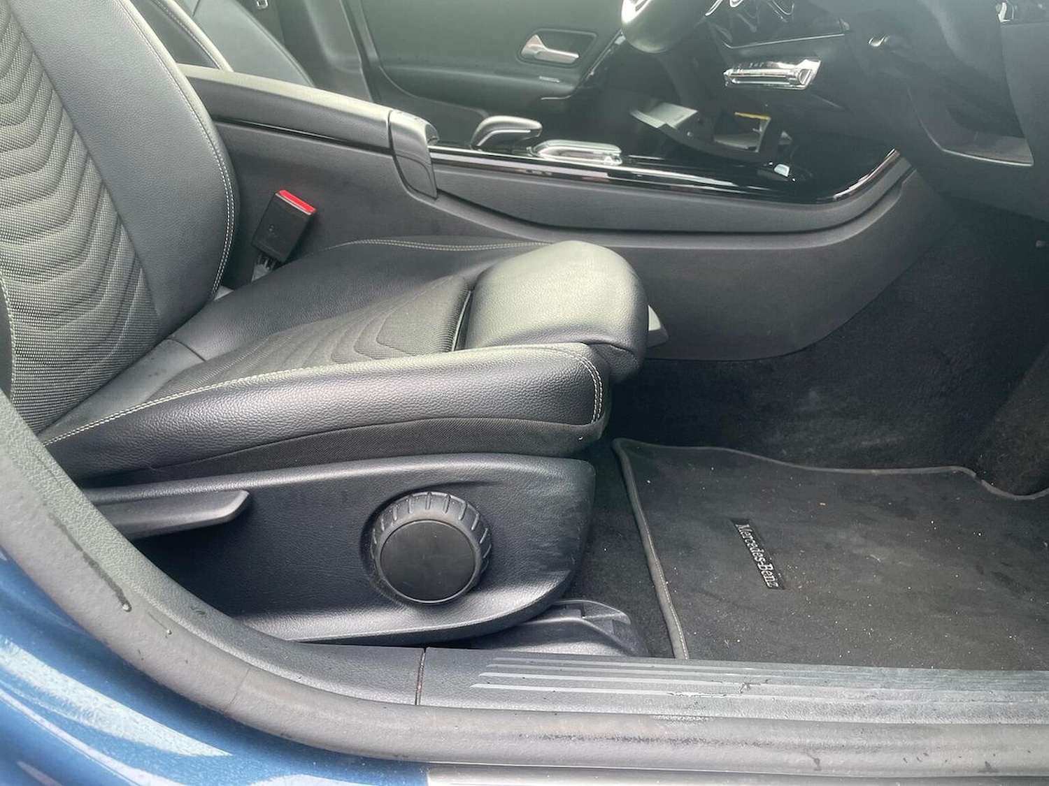 Used Mercedes-Benz A-Class 2019 for sale - 76687305: Photo 28