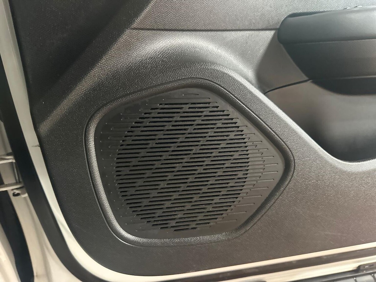 Used Citroen C4 2023 for sale - 76358005: Photo 28