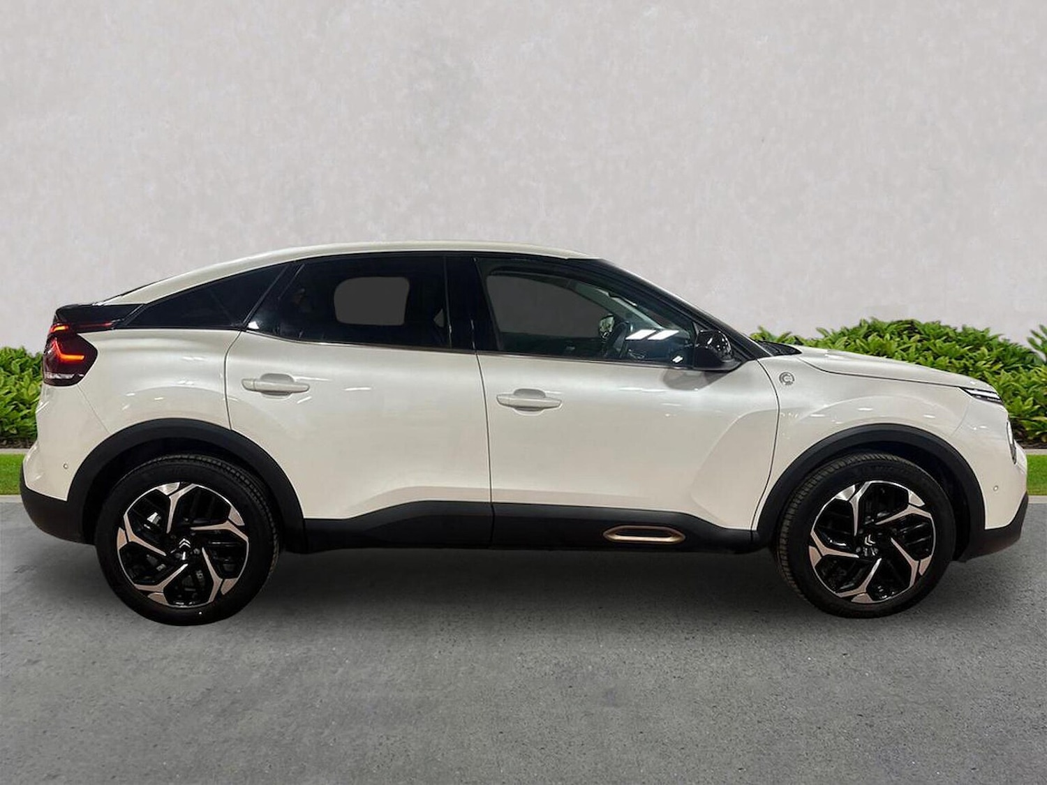 Used Citroen C4 2023 for sale - 76358005: Photo 3