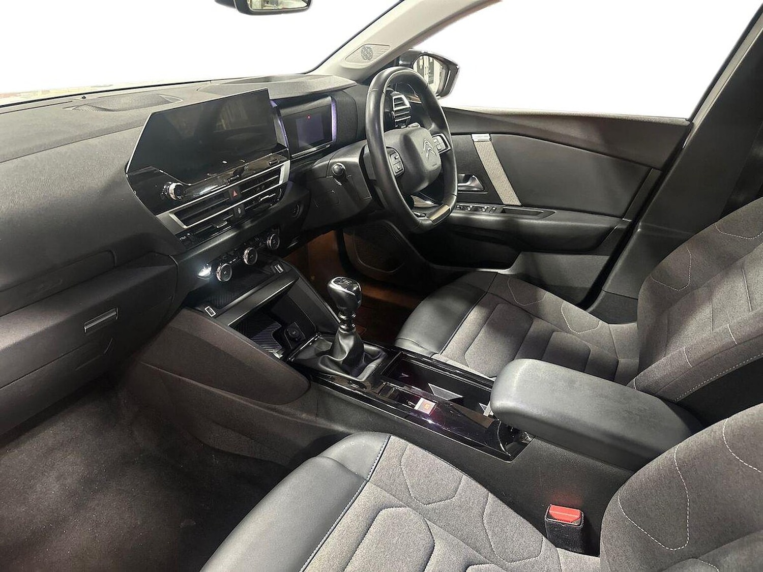 Used Citroen C4 2023 for sale - 76358005: Photo 7