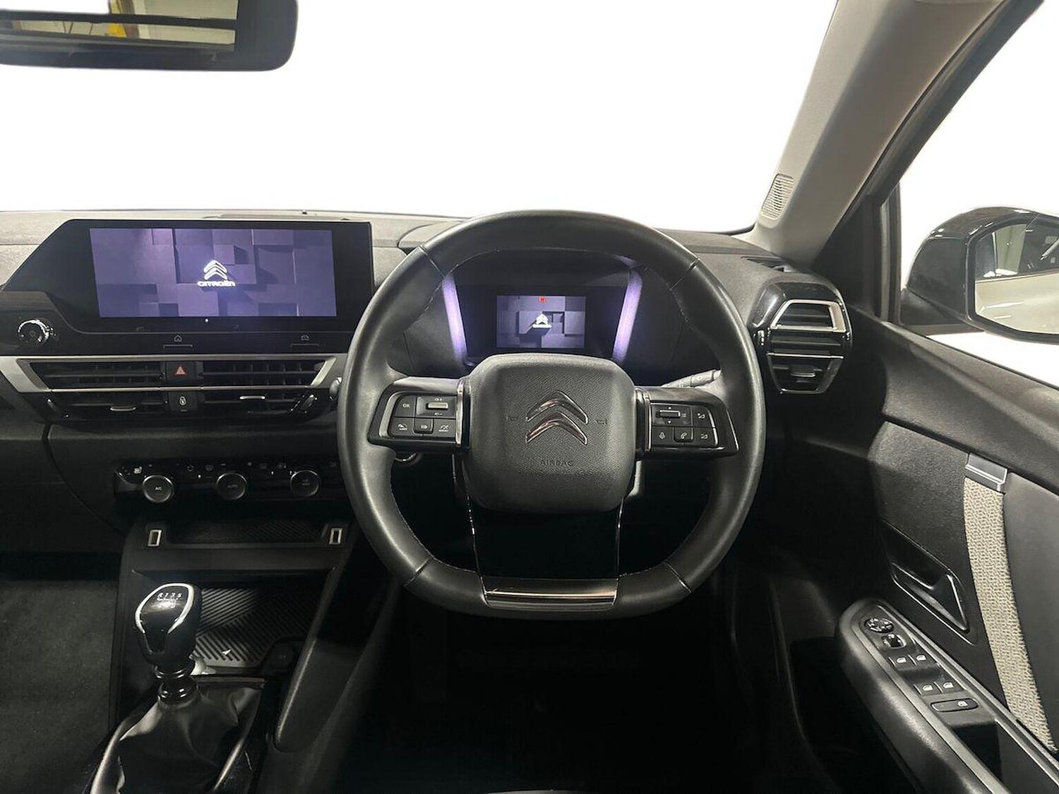 Used Citroen C4 2023 for sale - 76358005: Photo 9