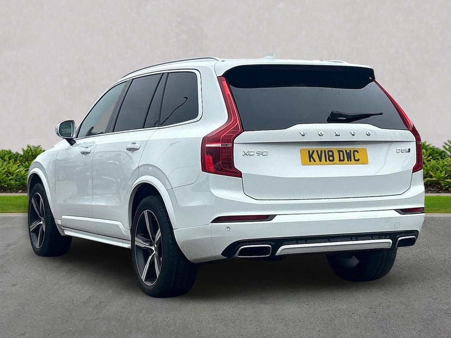Used Volvo XC90 2018 for sale - 77701344: Photo 2