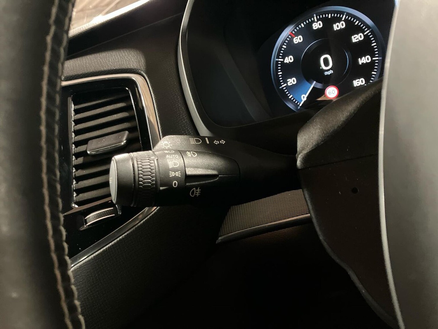 Used Volvo XC90 2018 for sale - 77701344: Photo 28