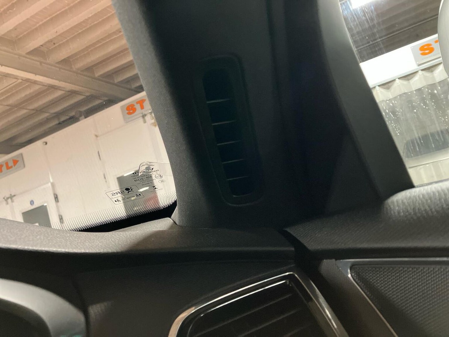 Used Volvo XC90 2018 for sale - 77701344: Photo 31