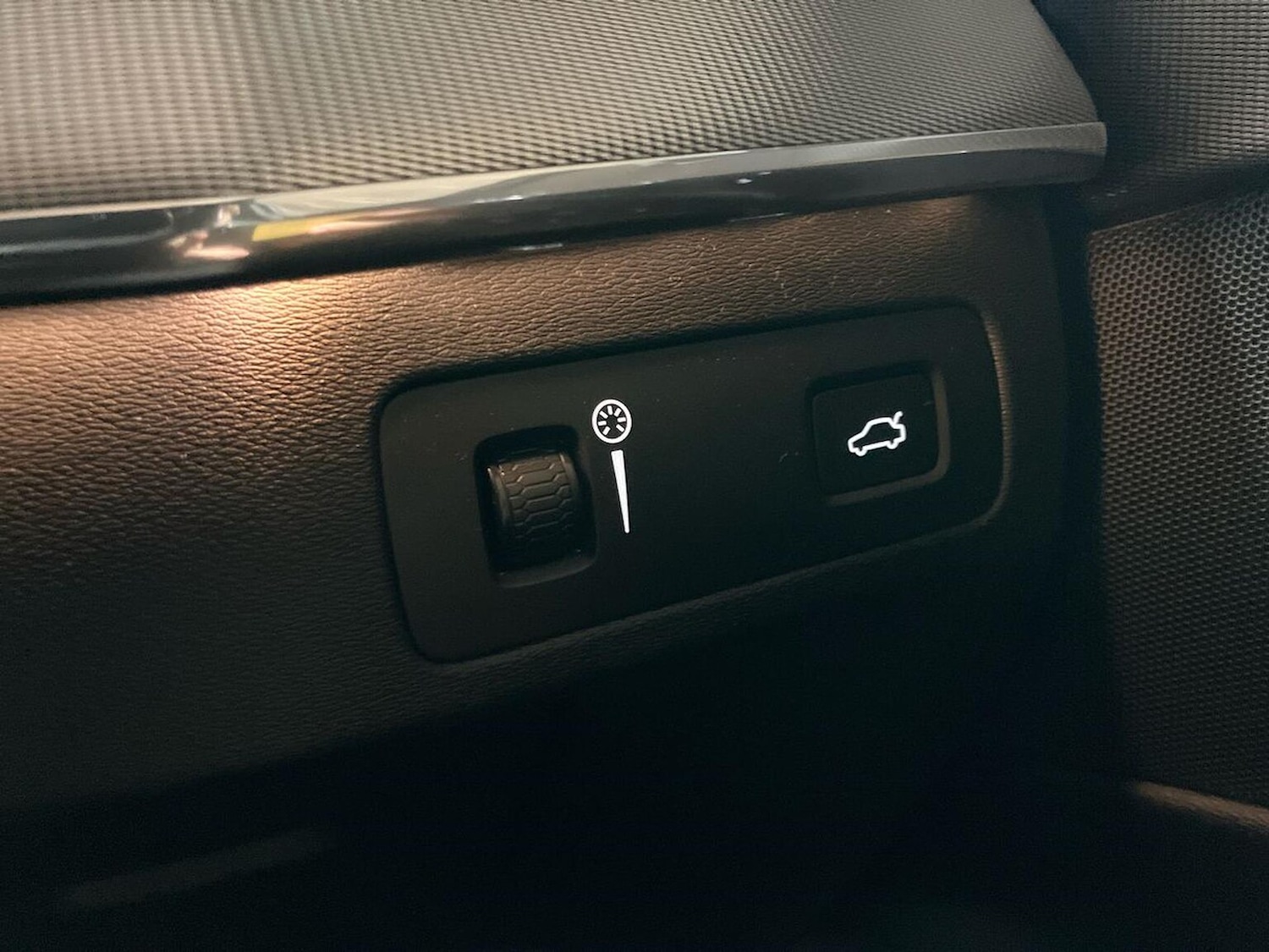 Used Volvo XC90 2018 for sale - 77701344: Photo 43