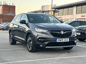 2019 - 1.2 Turbo Sport Nav 5Dr
