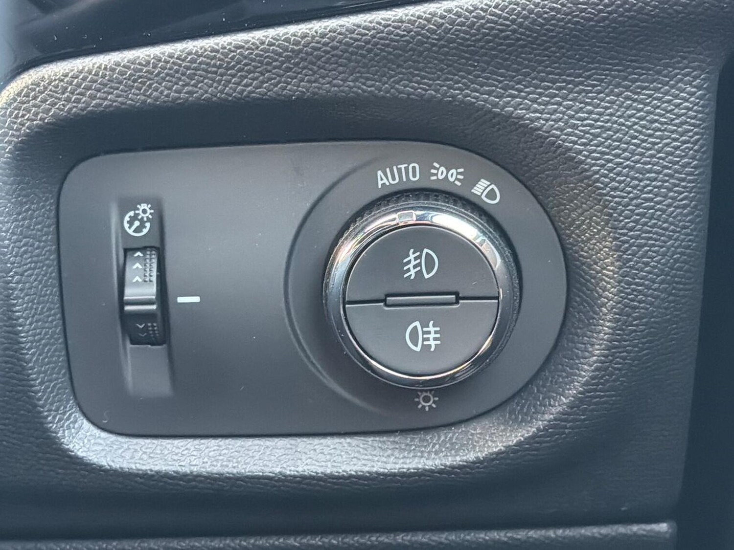 Used Vauxhall Corsa 2023 for sale - 78195749: Photo 24