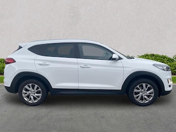 Used Hyundai TUCSON 2018 for sale - 76547730: Photo