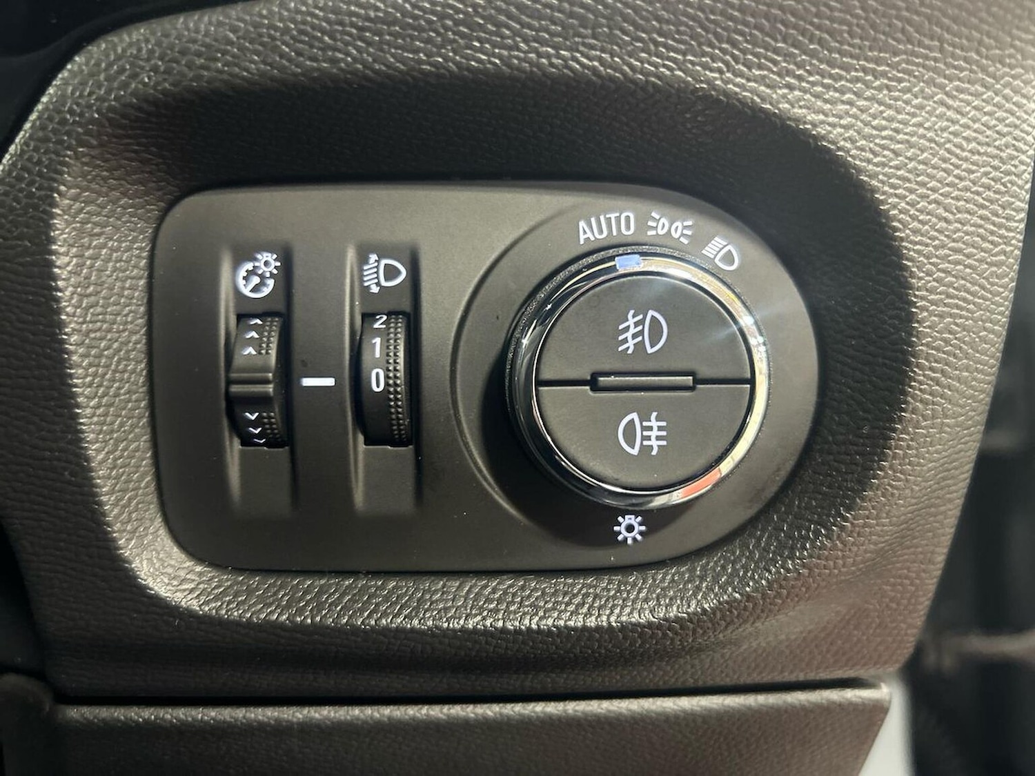 Used Vauxhall Corsa 2023 for sale - 76497263: Photo 22