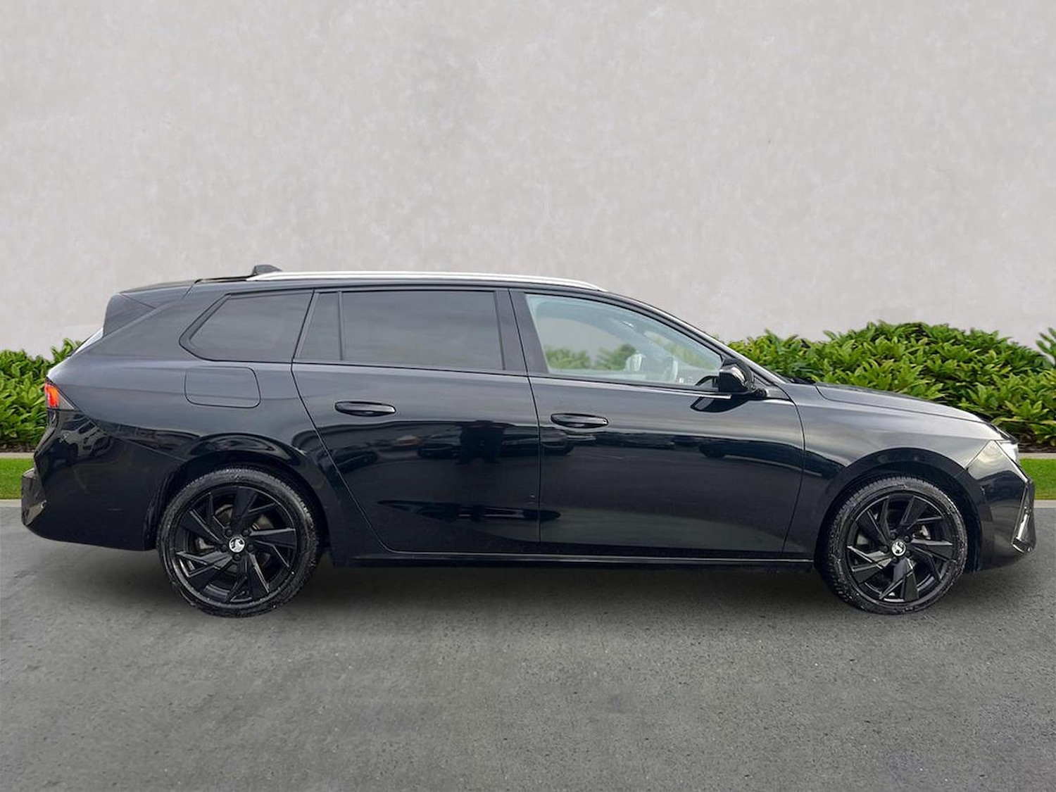 Used Vauxhall Astra 2023 for sale - 76748410: Photo 3