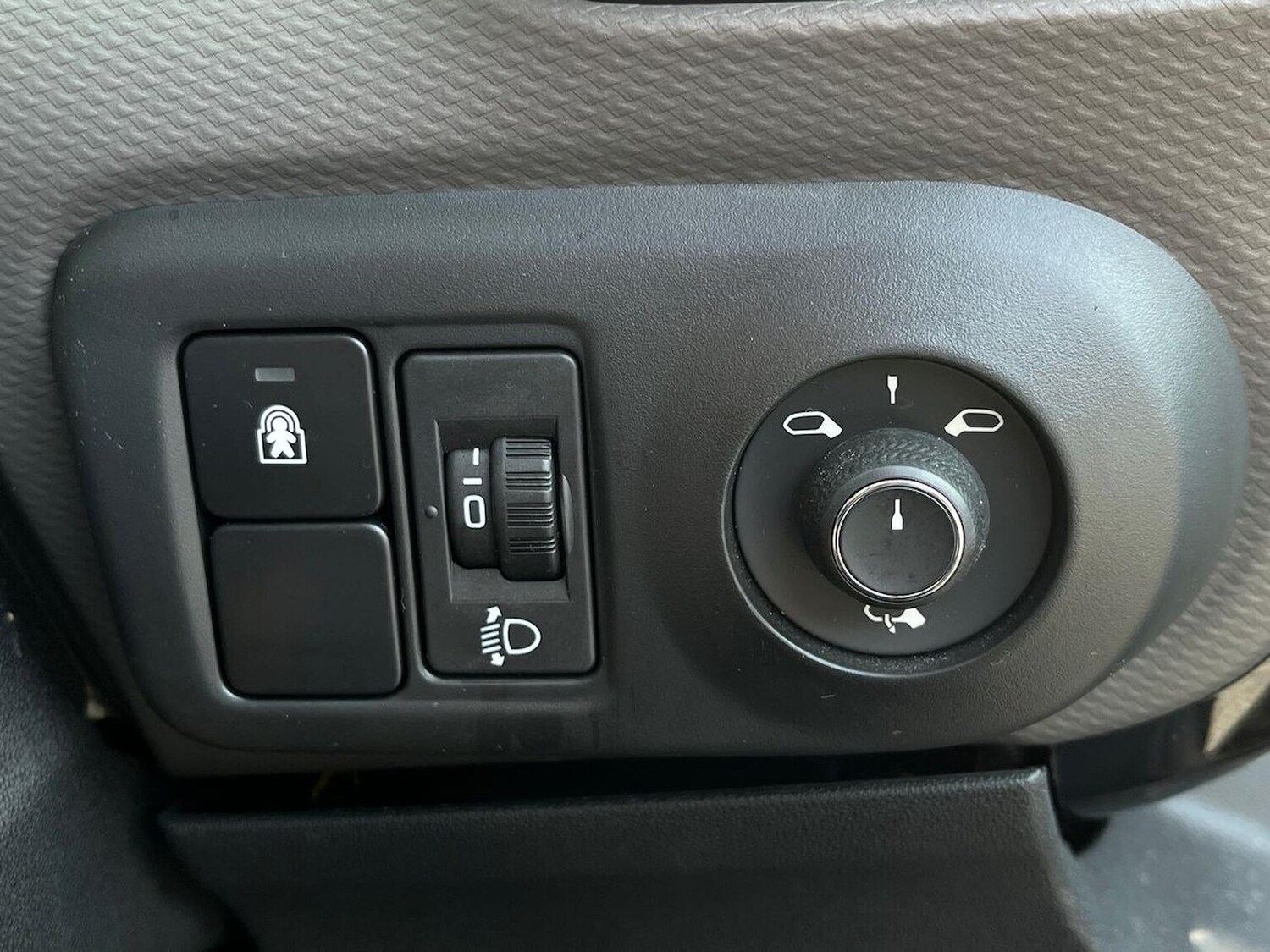 Used Citroen C4 Cactus 2020 for sale - 76127177: Photo 22