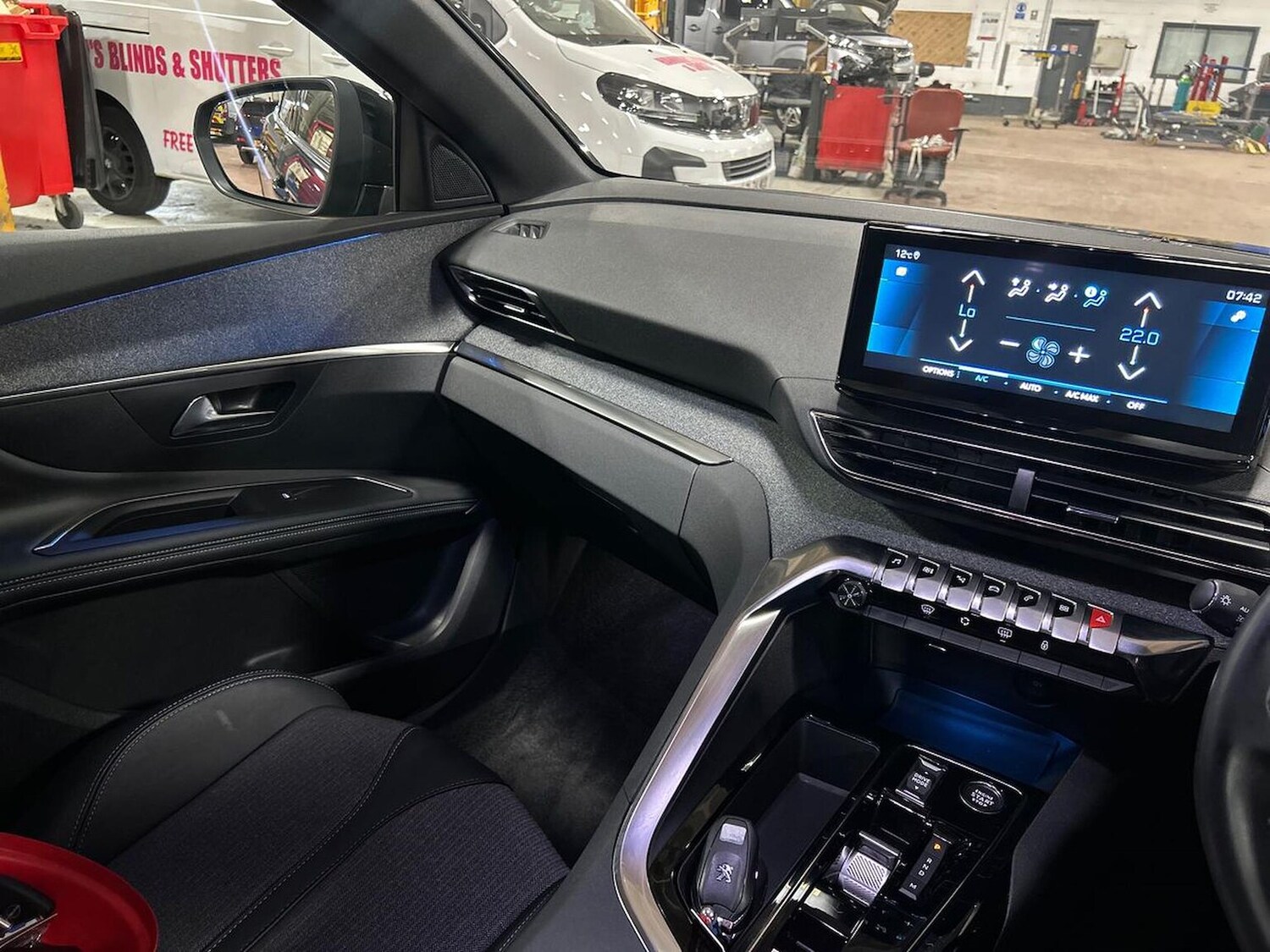 Used Peugeot 3008 2023 for sale - 78196404: Photo 15