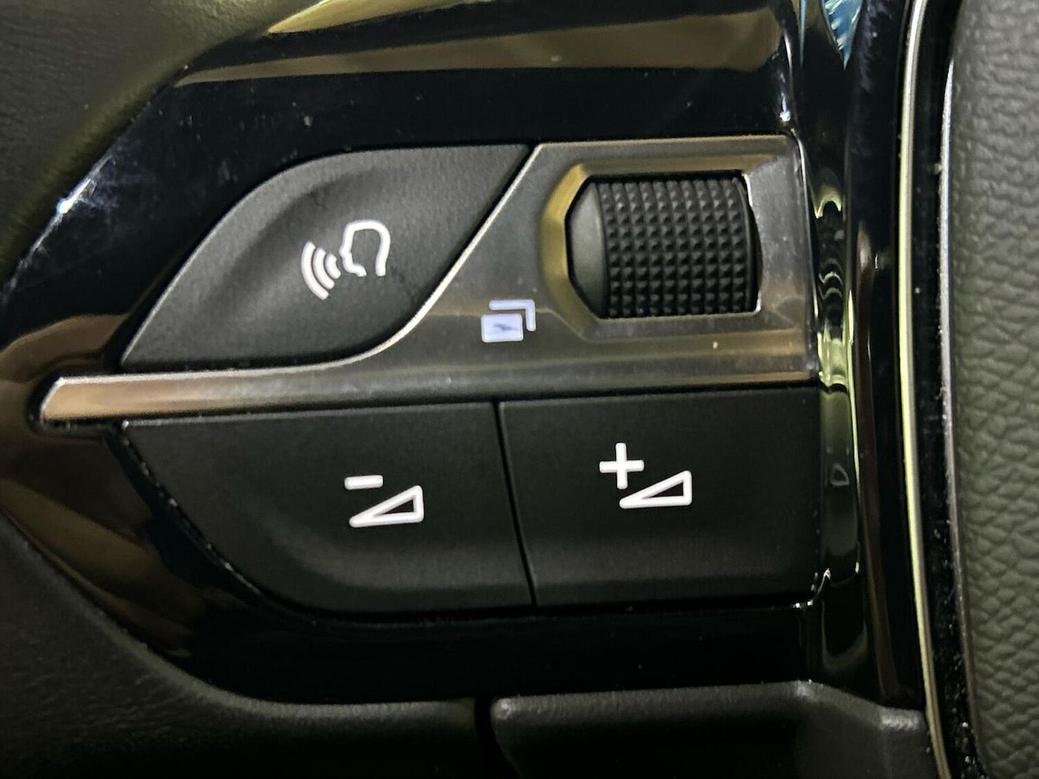 Used Peugeot 3008 2023 for sale - 78196404: Photo 28