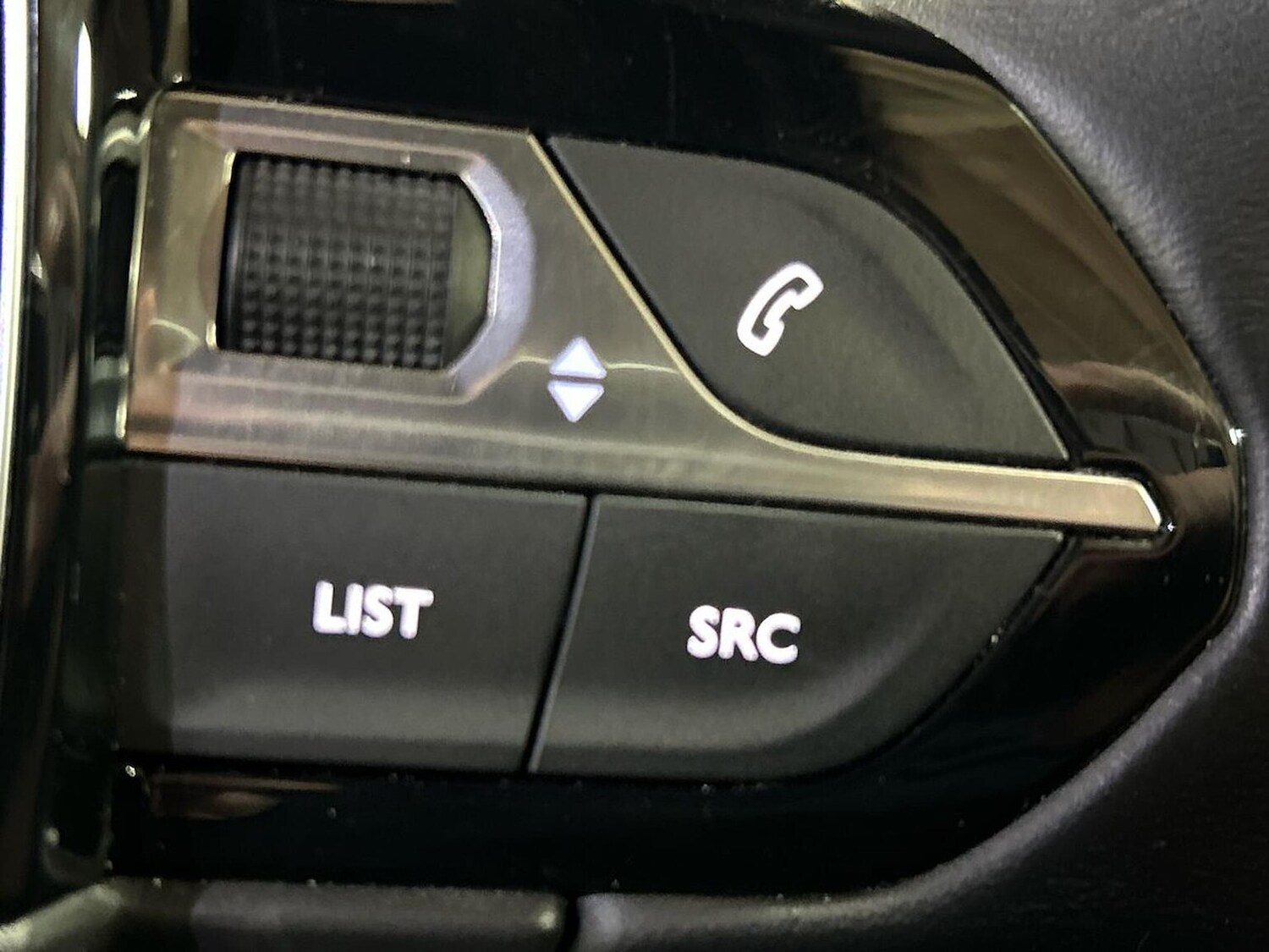 Used Peugeot 3008 2023 for sale - 78196404: Photo 29