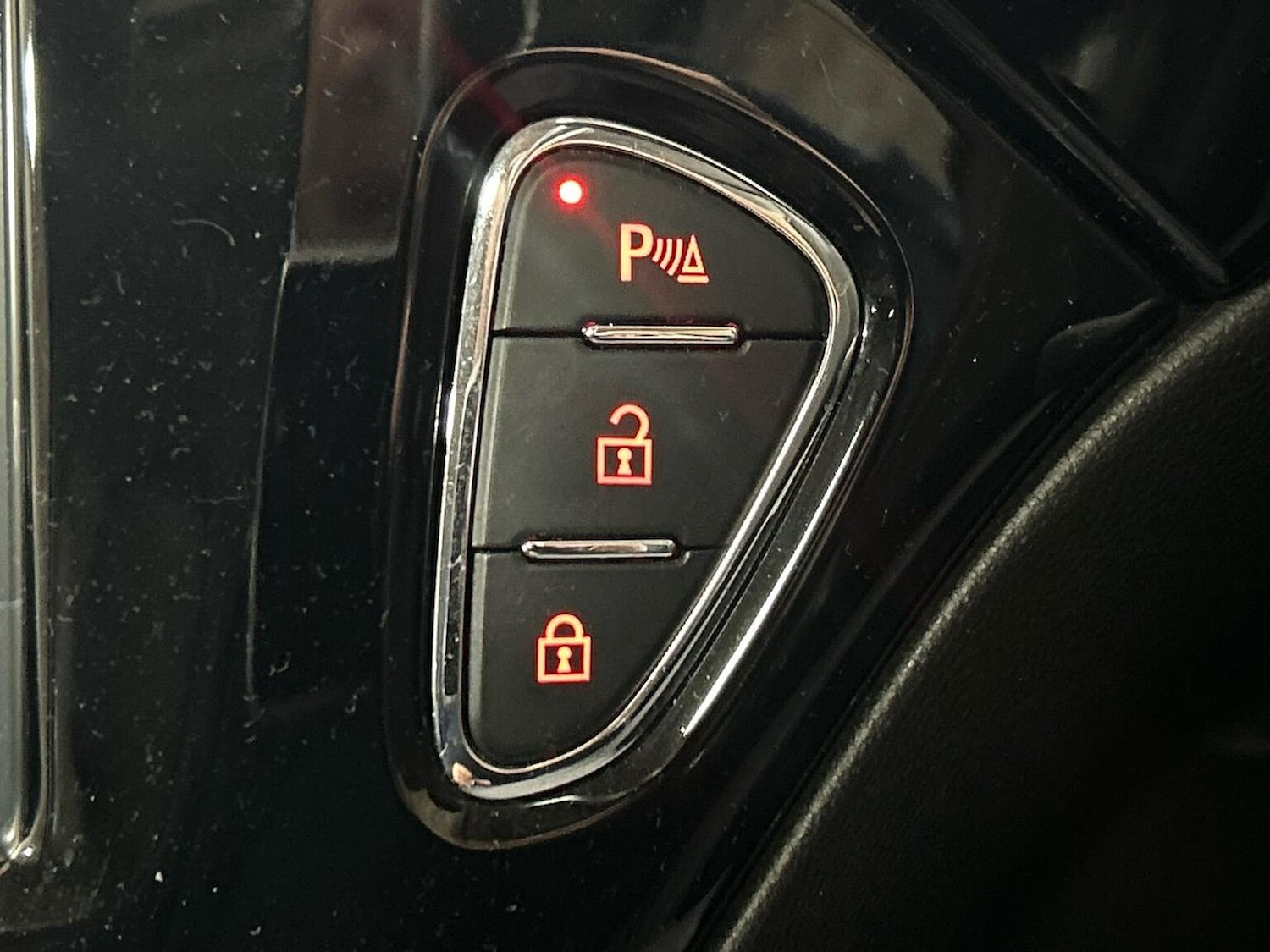 Used Vauxhall ADAM 2016 for sale - 77077368: Photo 25