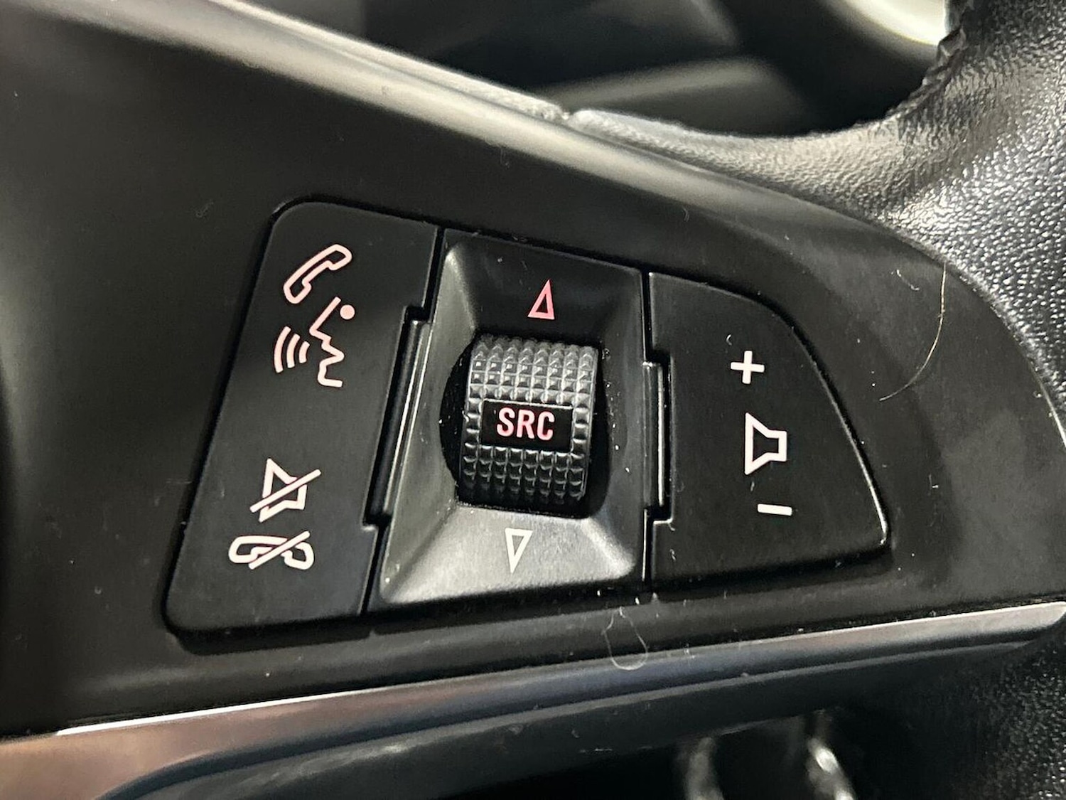 Used Vauxhall ADAM 2016 for sale - 77077368: Photo 28