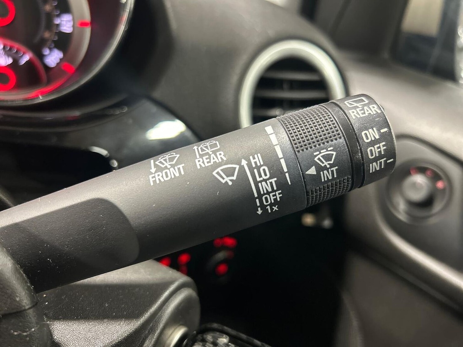 Used Vauxhall ADAM 2016 for sale - 77077368: Photo 31