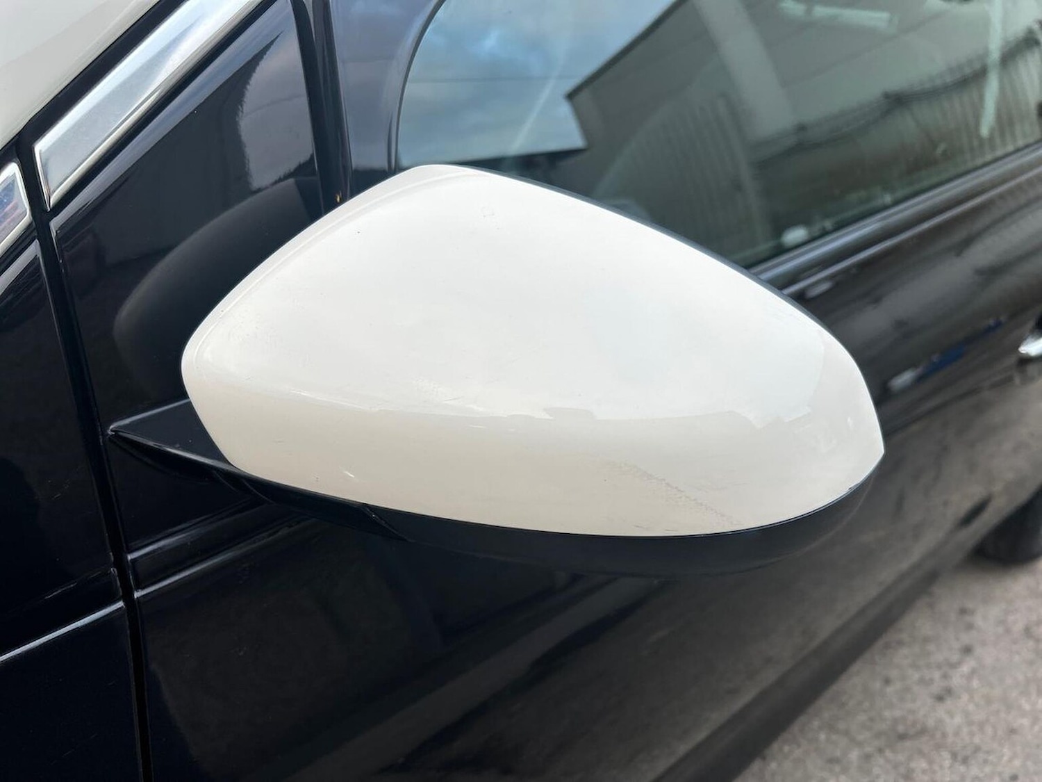 Used Vauxhall ADAM 2016 for sale - 77077368: Photo 40