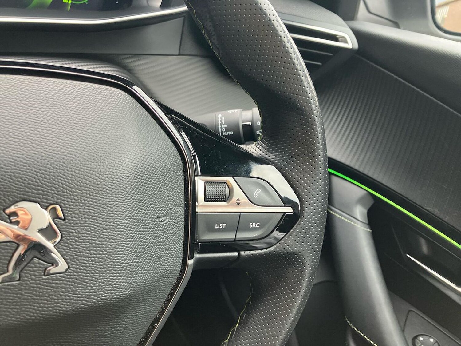 Used Peugeot 2008 2022 for sale - 76281181: Photo 27