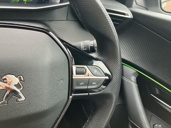 Used Peugeot 2008 2022 for sale - 76281181: Photo 27