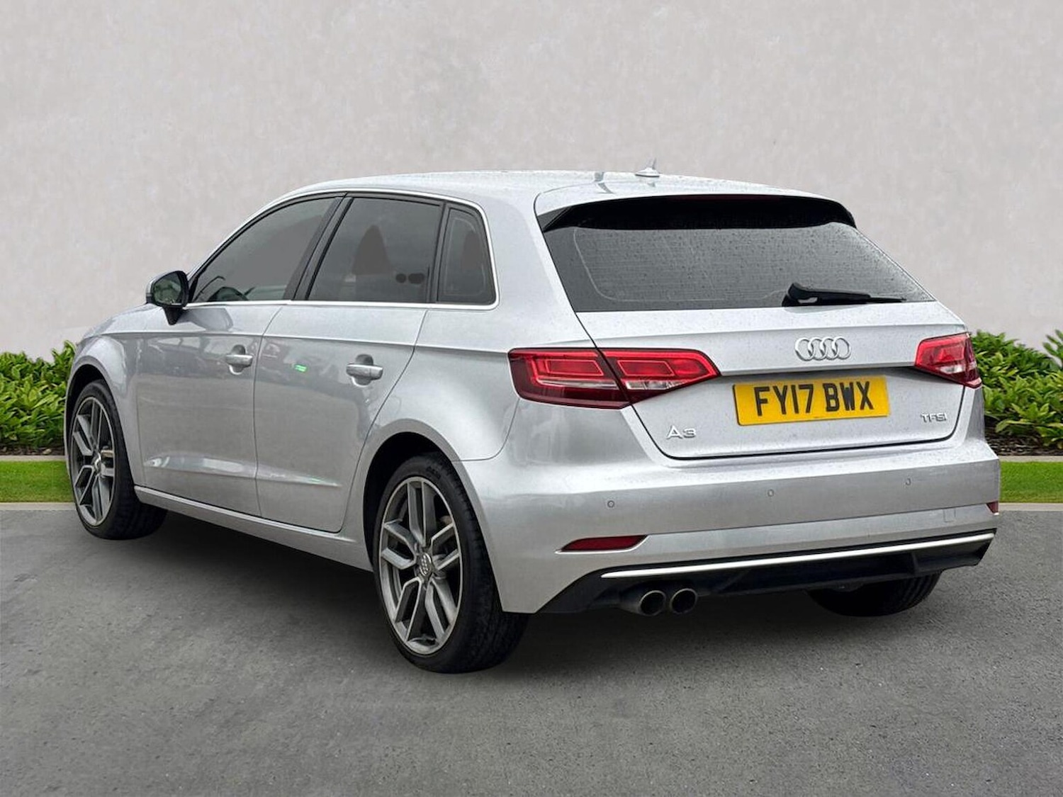 Used Audi A3 2017 for sale - 76316689: Photo 2